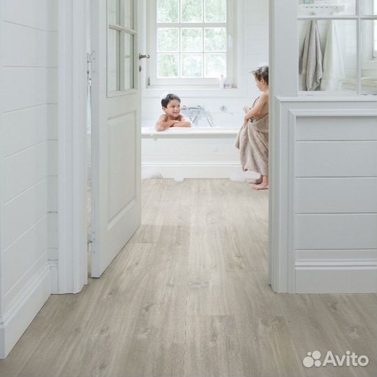 Пвх-плитка Quick-Step Livyn Дуб каньон серый