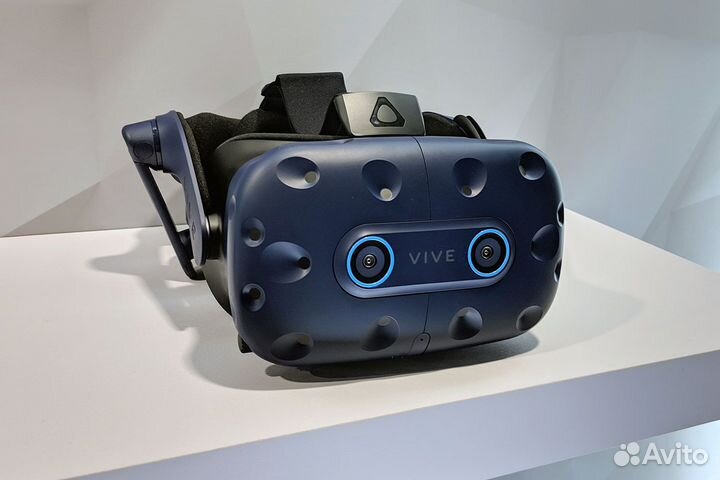 HTC vive pro eye