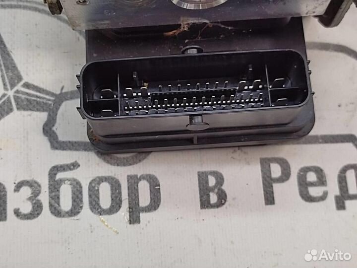 Блок ABS w205 C-class 274.920 02.2016