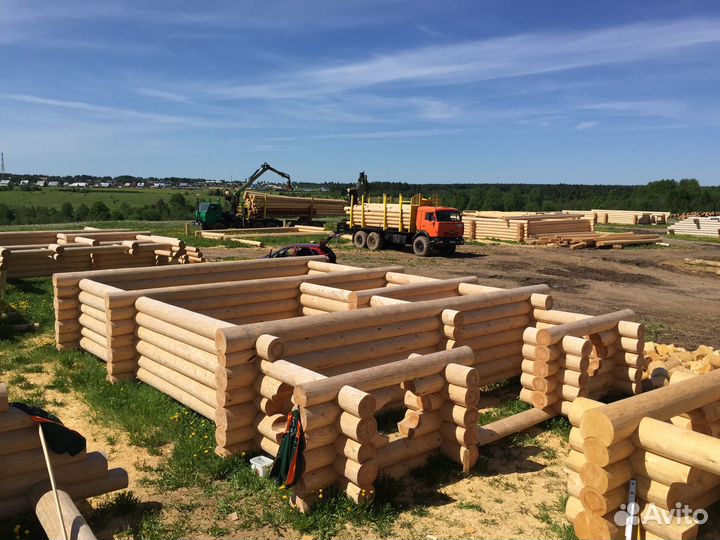 Сруб дома бани