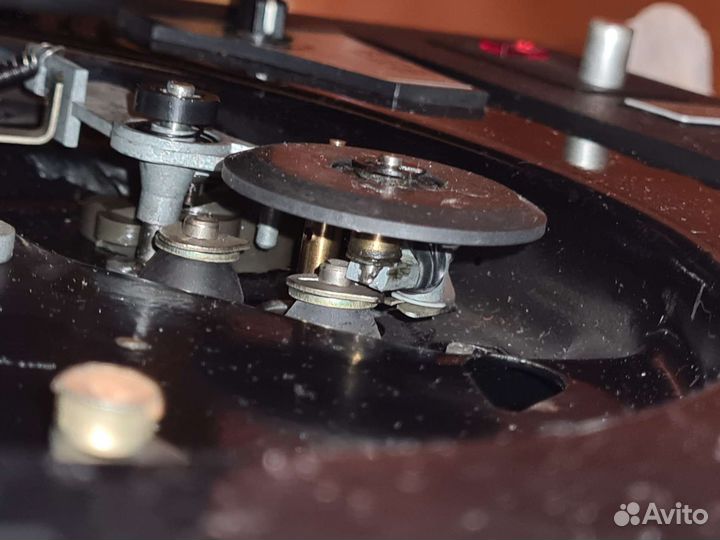 Запчасти от проигрывателя Melodija 104 Stereo 01