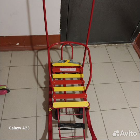 Санки на колесах