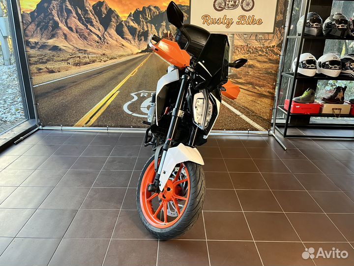 KTM 390 duke