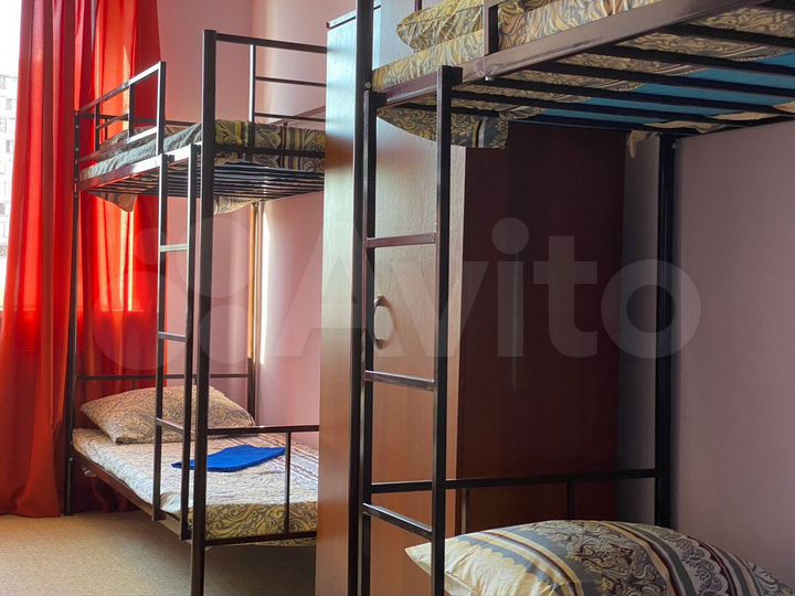 Комната 37 м², 4/4 эт.