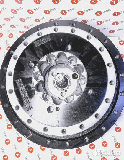 Редуктор хода Komatsu 20Y-27-00351