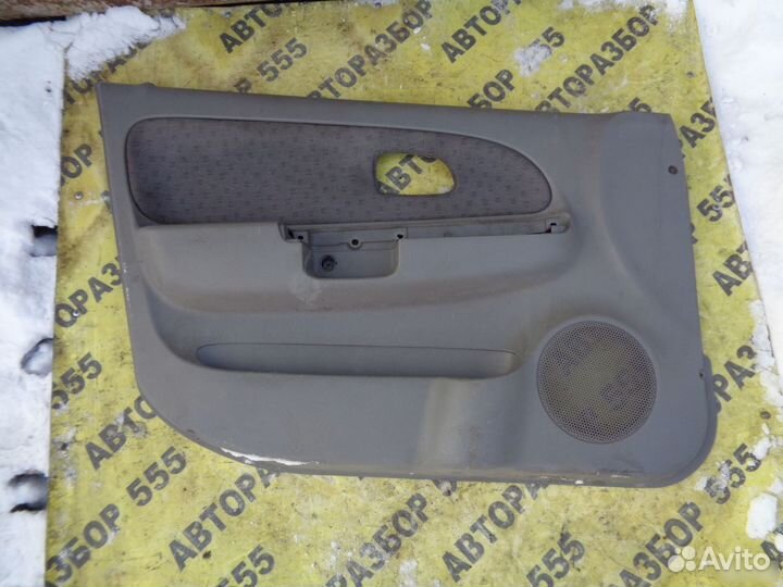 Обшивка двери передней левой Kia Rio 1 2000-2005