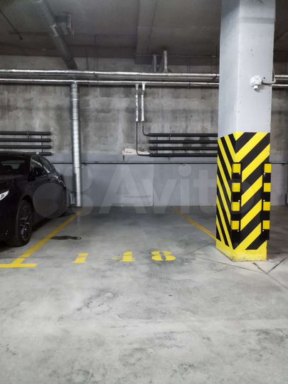 Машиноместо, 14 м²