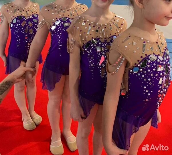 Групповые купальники для гимнастики 6 штук