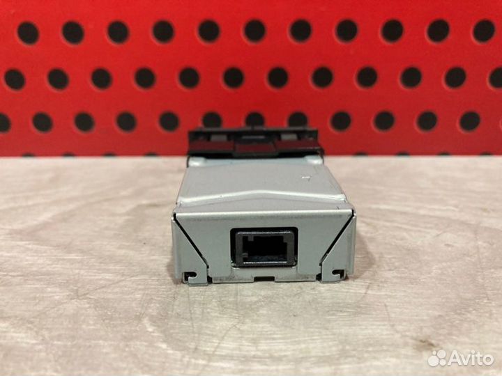 Блок USB Lexus Es axzh10 2.5 бензин-гибрид 2019