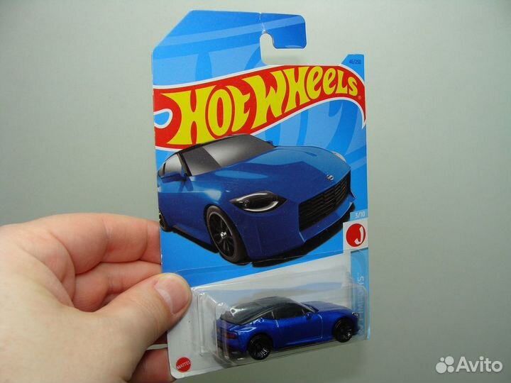 Hot Wheels 2023 Nissan Z HW J-imports 3/10