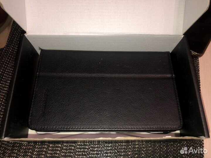 Планшетный компьютер iDj7n