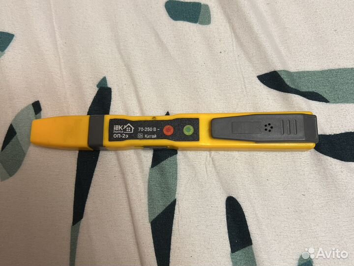 Электронный тестер напряжения IEK