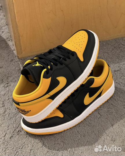 Air Jordan 1 Low Yellow Ochre