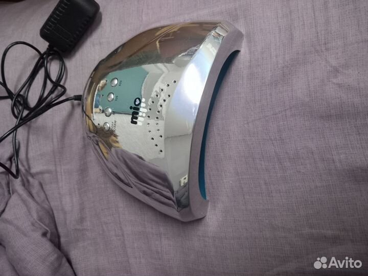 Лампа для ногтей