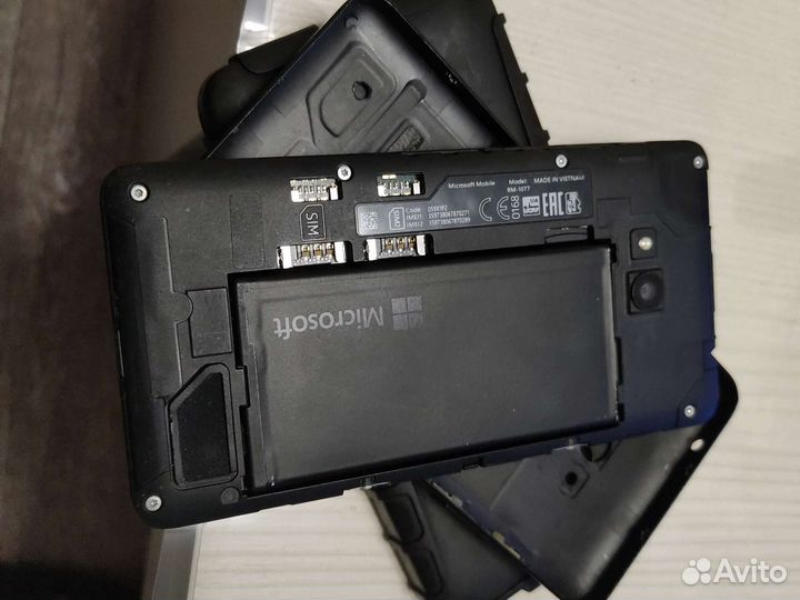 Смартфон Microsoft Lumia 640