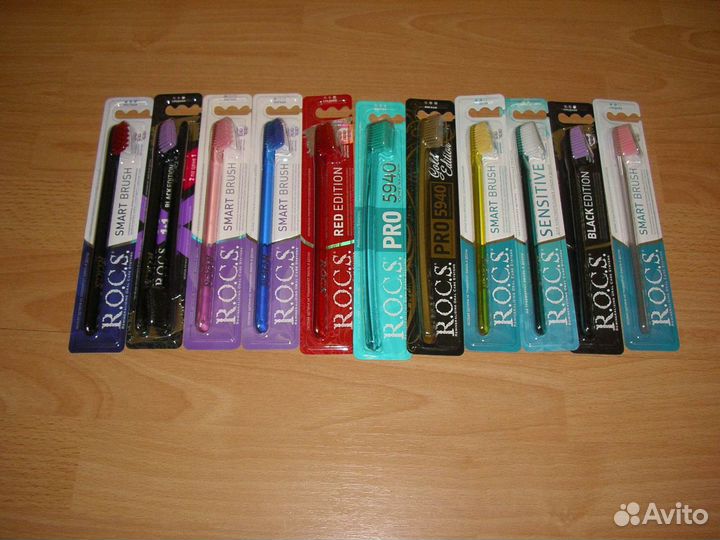 Зубные щетки Oral-B, Colgate, Jordan, R.O.C.S. и т