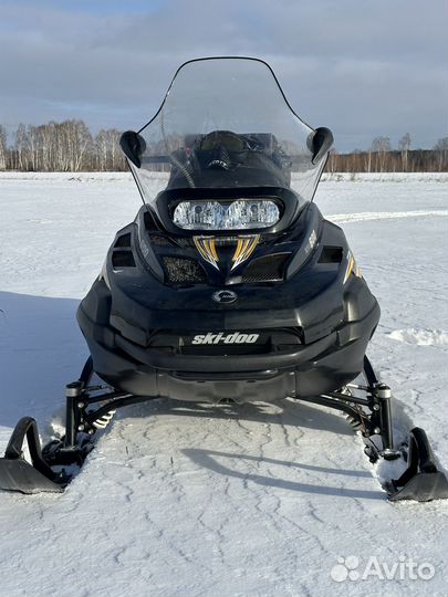 Продам снегоход BRP SKI-DOO scandik SUV 600