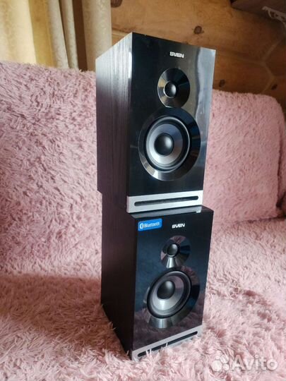 Акустические колонки Sven