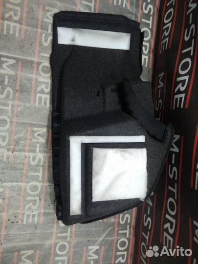 Обшивка багажника левая Mercedes-Benz S-Class W221