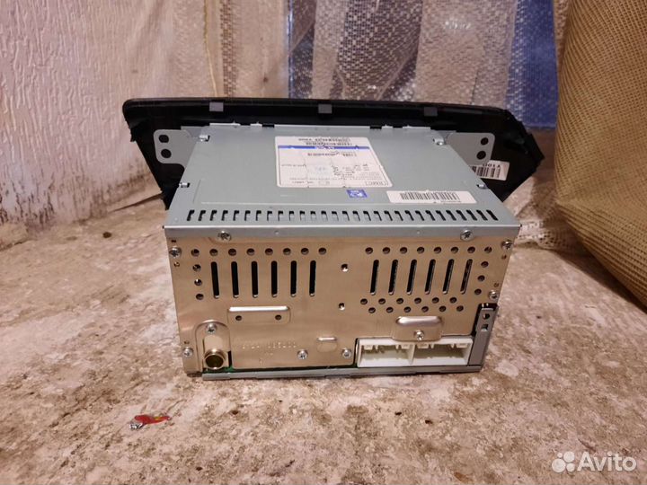 Магнитофон KIA RIO 3 с рамкой