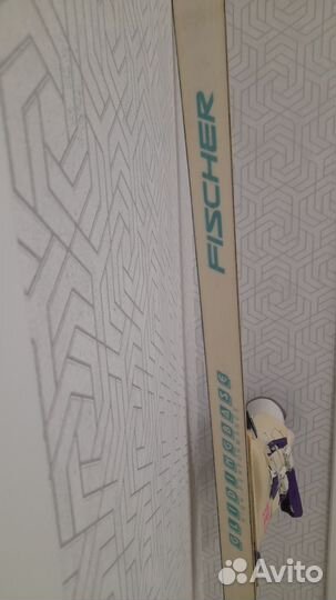 Горнолыжные ботинки женские