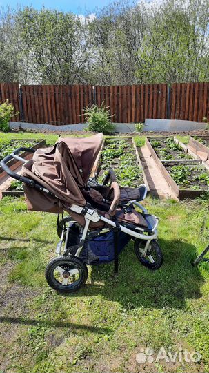 Прогулочная коляска для двойни или погодок