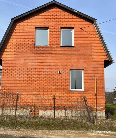 Дом 83 м² на участке 5 сот.