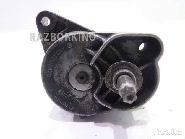 Натяжитель ремня Мерседес