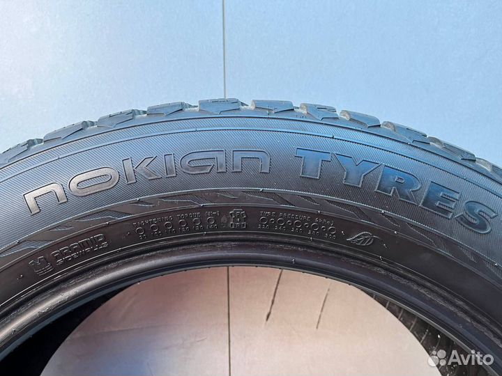 Nokian Tyres Hakkapeliitta 9 SUV 235/55 R19