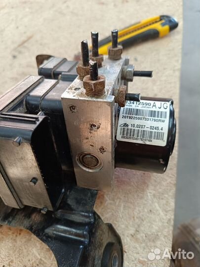 Блок ABS(насос) Chevrolet Cruze