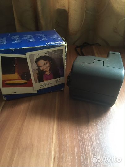 Плёночный фотоаппарат Polaroid 636