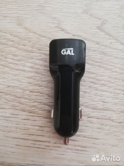 Зарядное устройство в авто