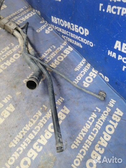 Заливная горловина бензобака Ford Focus 3 хэтчбек