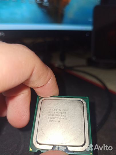 Процессор E5700