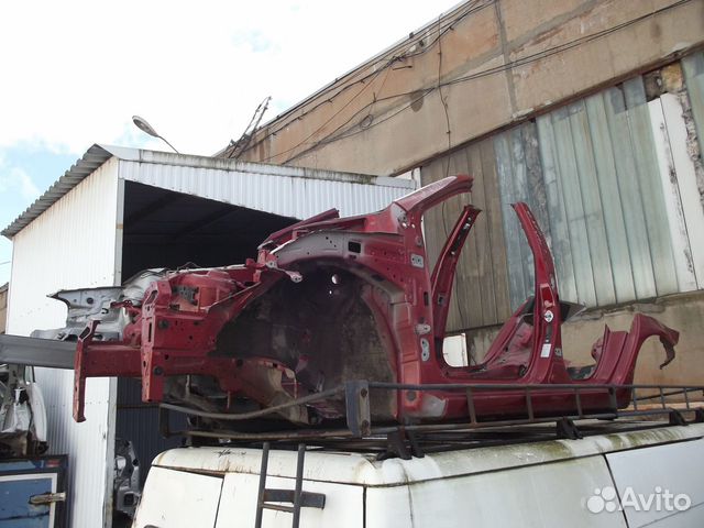 Лонжерон четверть с порогом и аркой Kia Rio 3