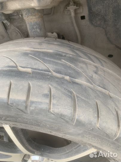 Bridgestone Potenza RE002 Adrenalin 245/45 R18