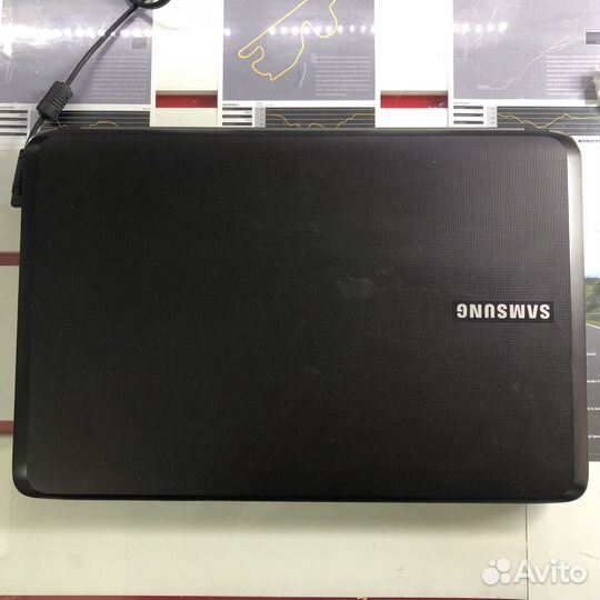 Ноутбук Samsung R540