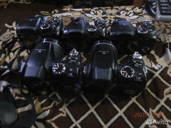 Fujifilm S2500HD 4300 1700 samsung WB100 110