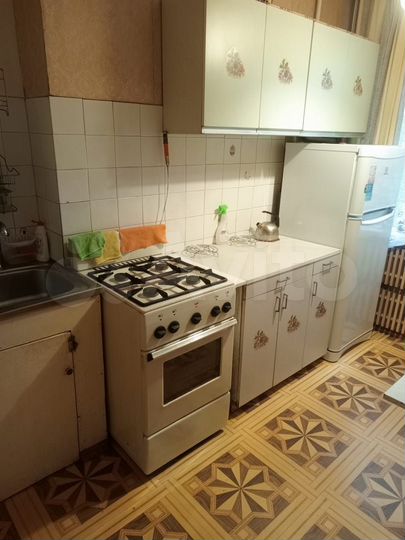 Комната 12 м² в 3-к., 1/9 эт.