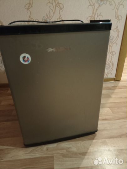 Холодильник маленький shivaki