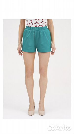 Стильные женские шорты