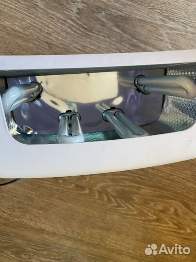 Лампа для ногтей