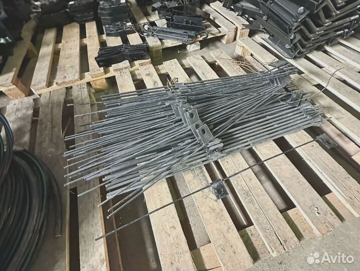 Траверса тм-80 для опор лэп. Комплектация сип