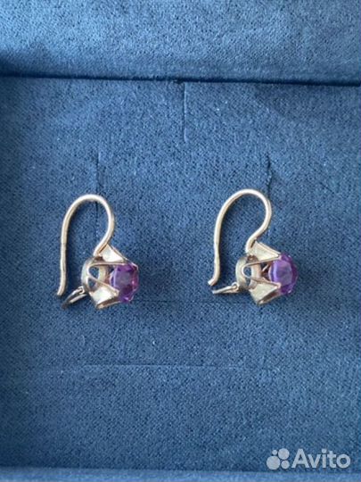 Серьги золотые с корундом 583 пробы СССР