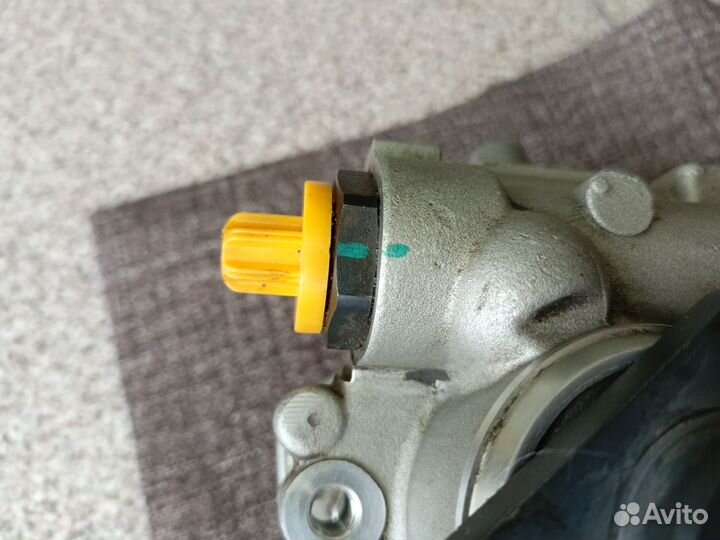 BMW Х5 е53 насос гура