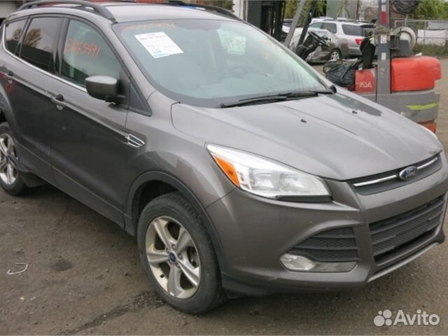 Разбор на запчасти Ford Escape