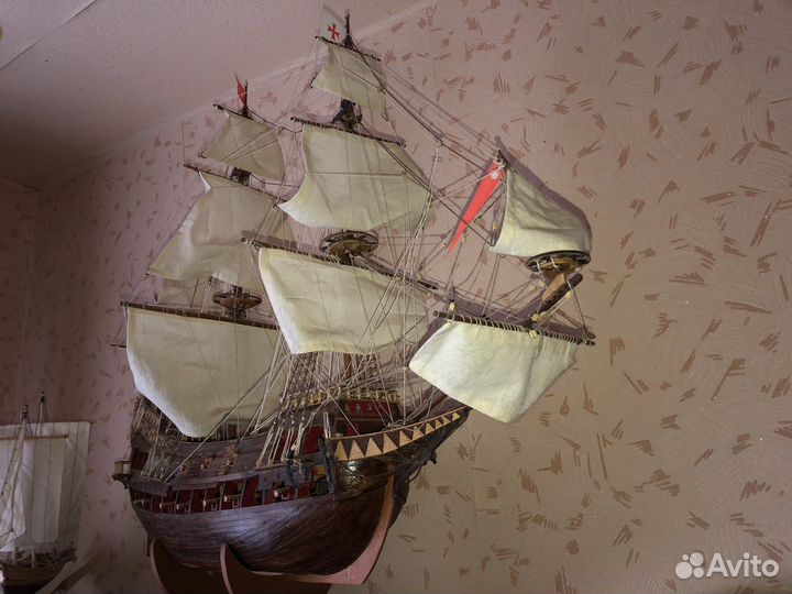 Колекционные карабли