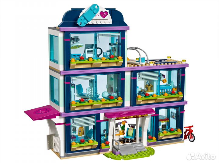 Конструктор Френдс Клиника Хартлейк Сити 932 дет