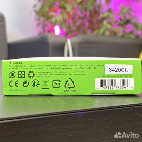 Thunderbolt 3 USB-C Belkin 0.8м, 40Gbps (новый)