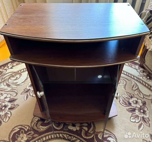 Тумба под телевизор